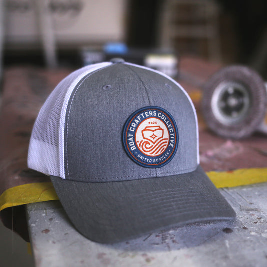 boating lifestyle gray and white snapback hat
