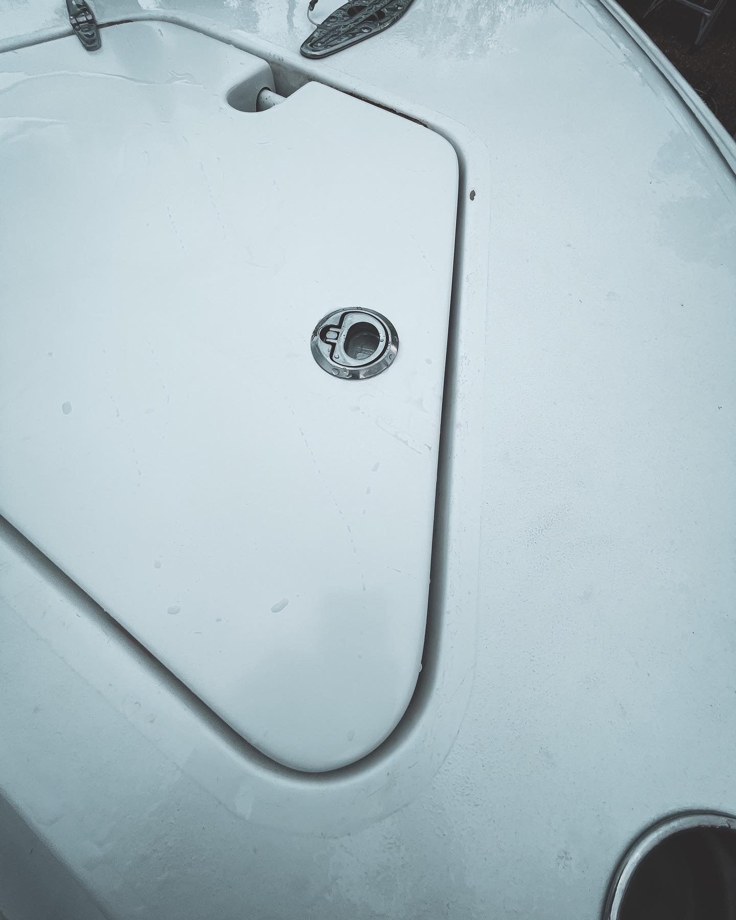 fiberglass replacement contender boats anchor lid