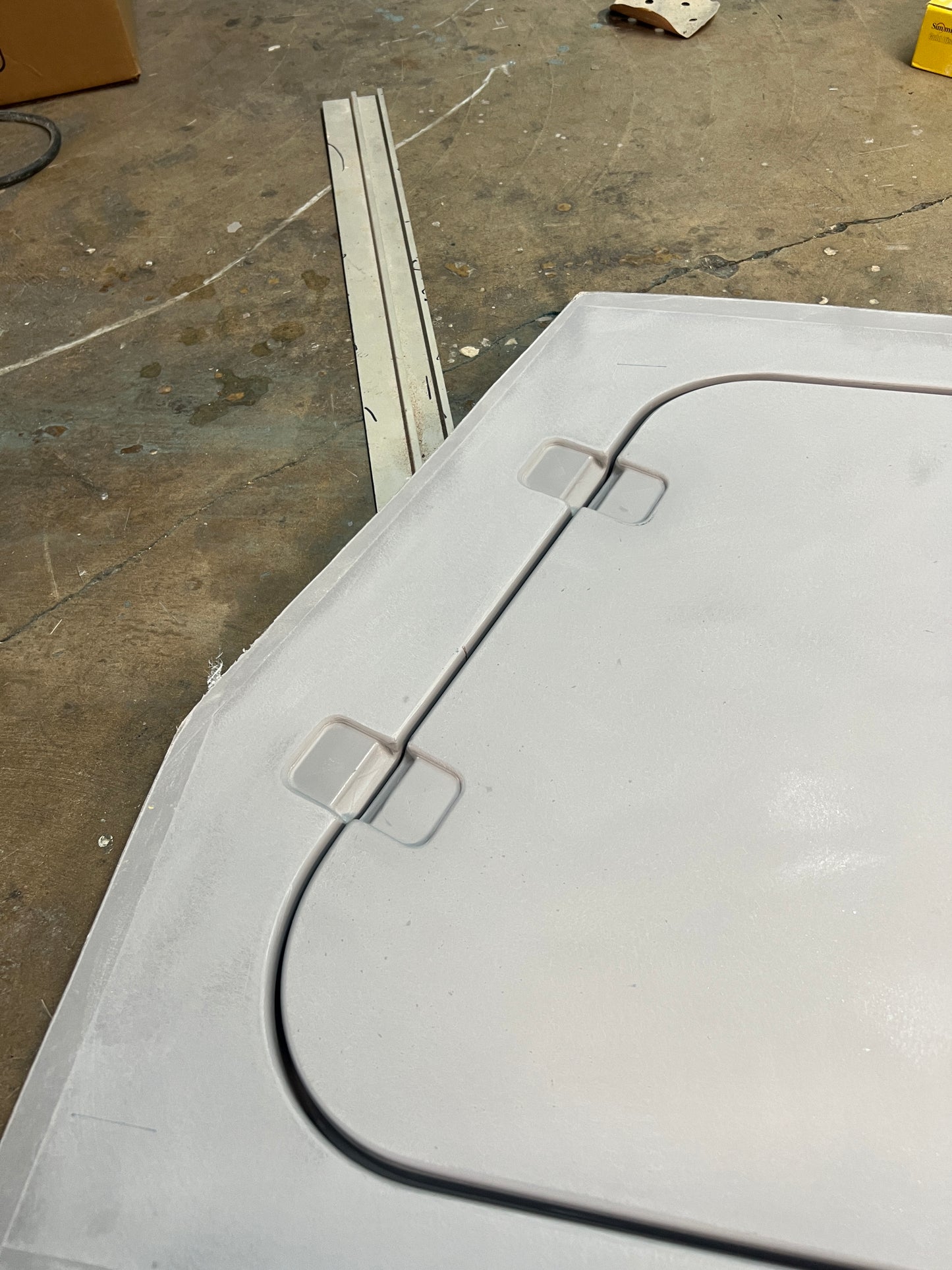 Anchor Hatch with Gutter